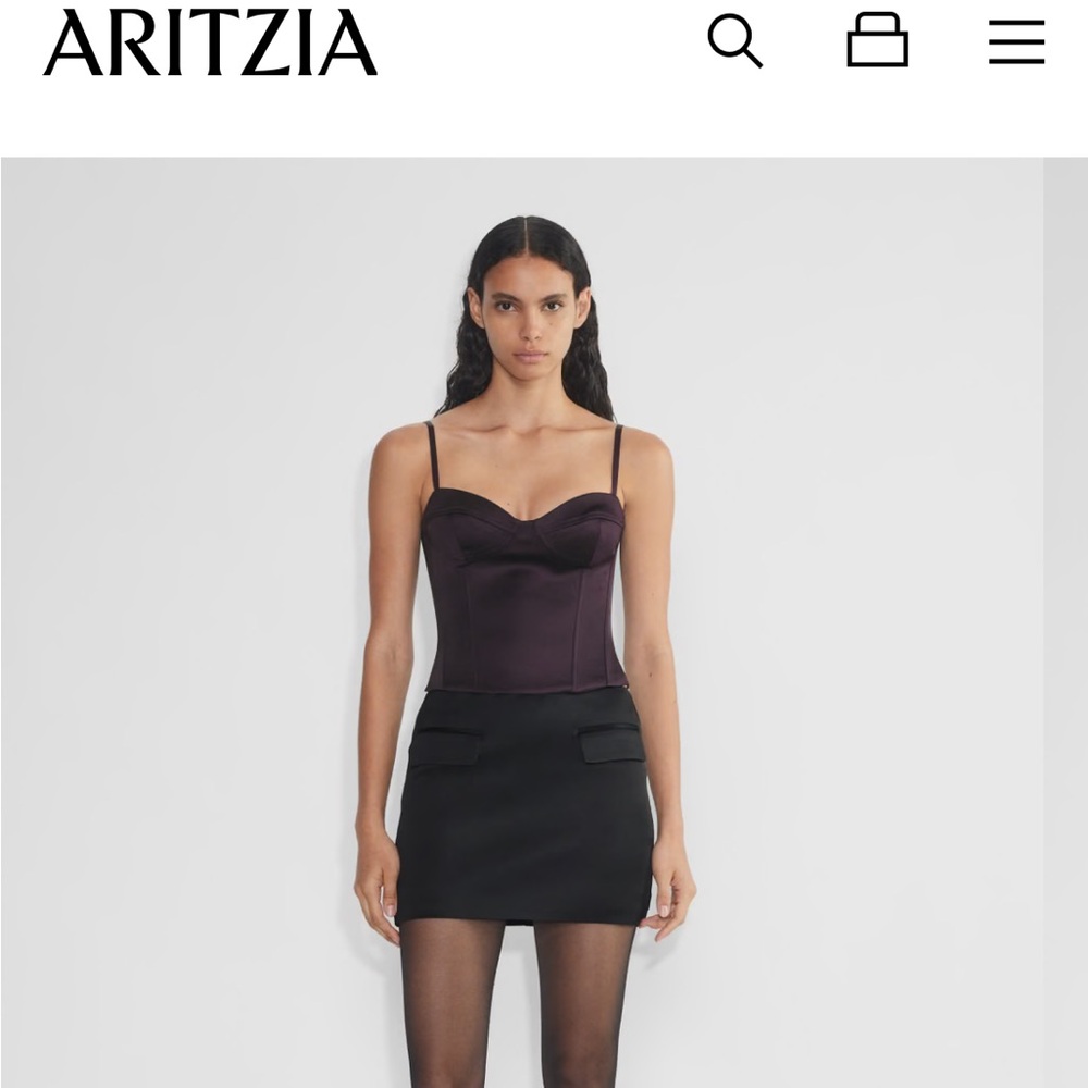 Aritzia Dazzle Bustier Corset Top NWT
Color: Noble